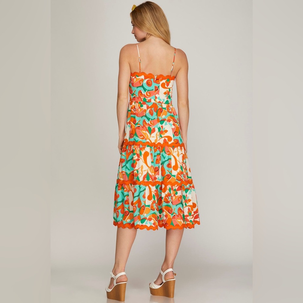 Peachy Keen Midi Dress - Picture 4 of 16